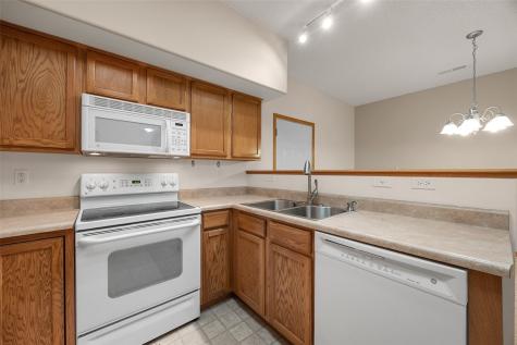 2942 Heinz Road Iowa City IA 52240