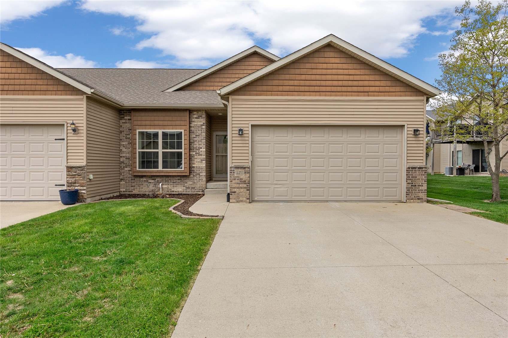 323 Windflower Lane Solon IA 52333