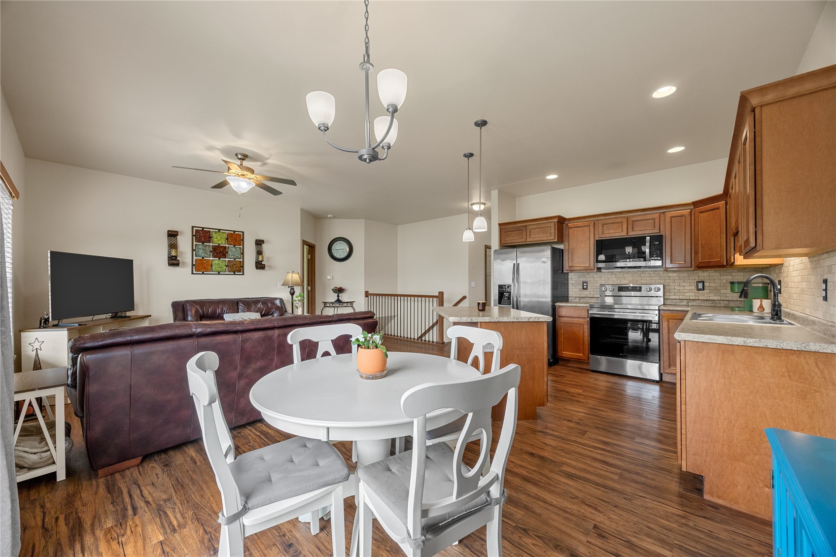 323 Windflower Lane Solon IA 52333