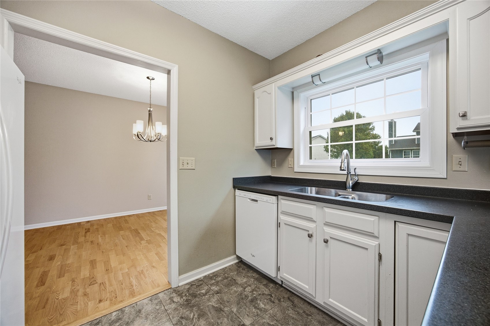 4535 Westchester Drive NE Cedar Rapids IA 52402