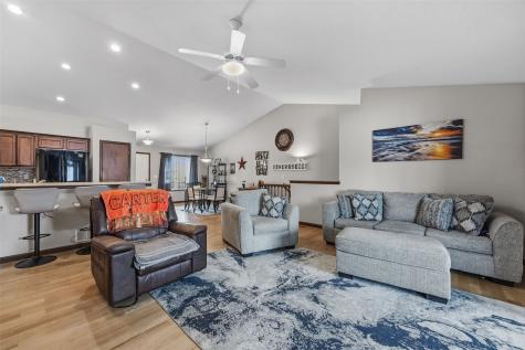 3314 35th Avenue Marion IA 52302