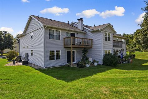 4131 Lexington Drive NE Cedar Rapids IA 52402