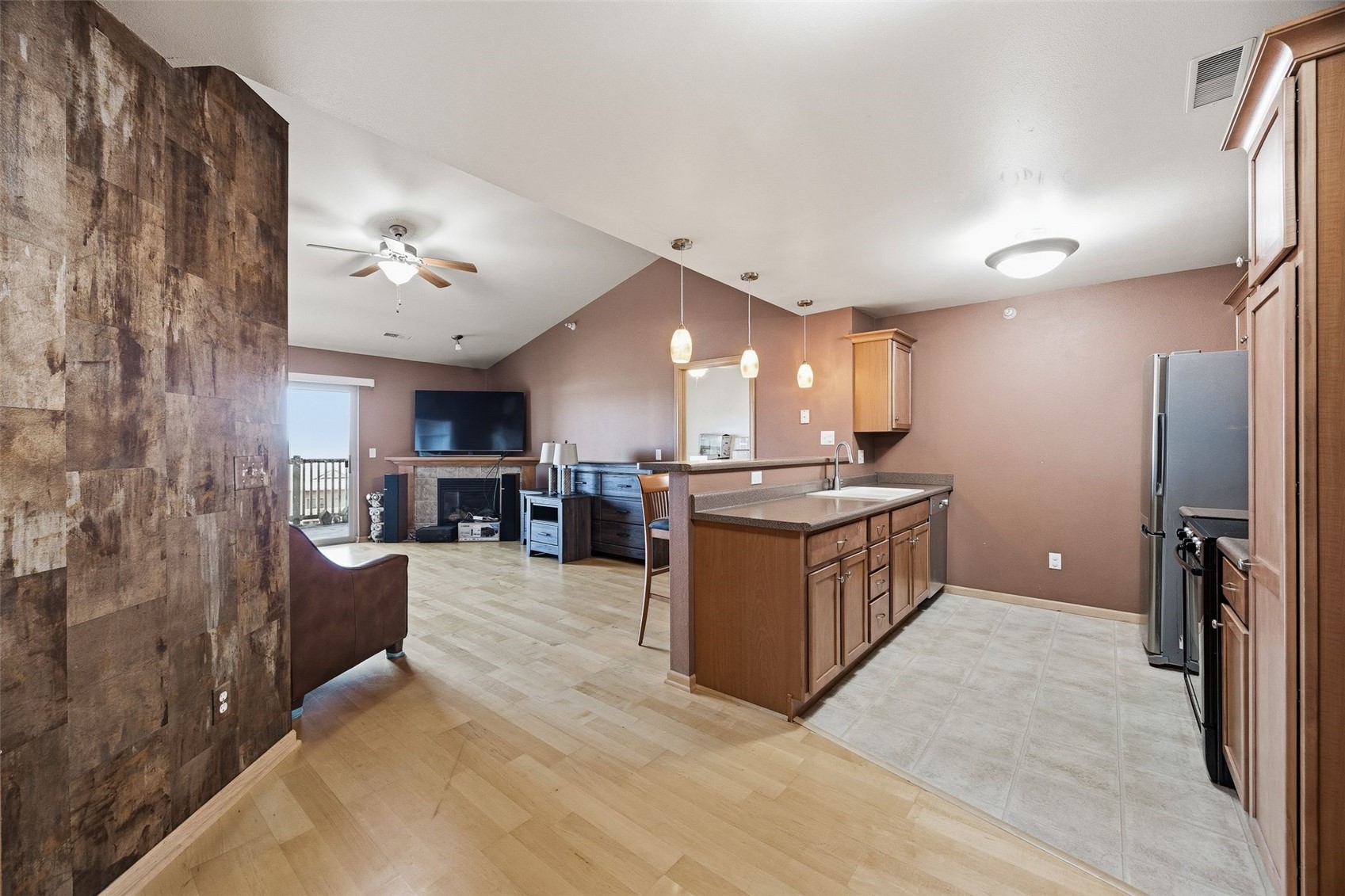 420 N 1st Avenue Iowa City IA 52245