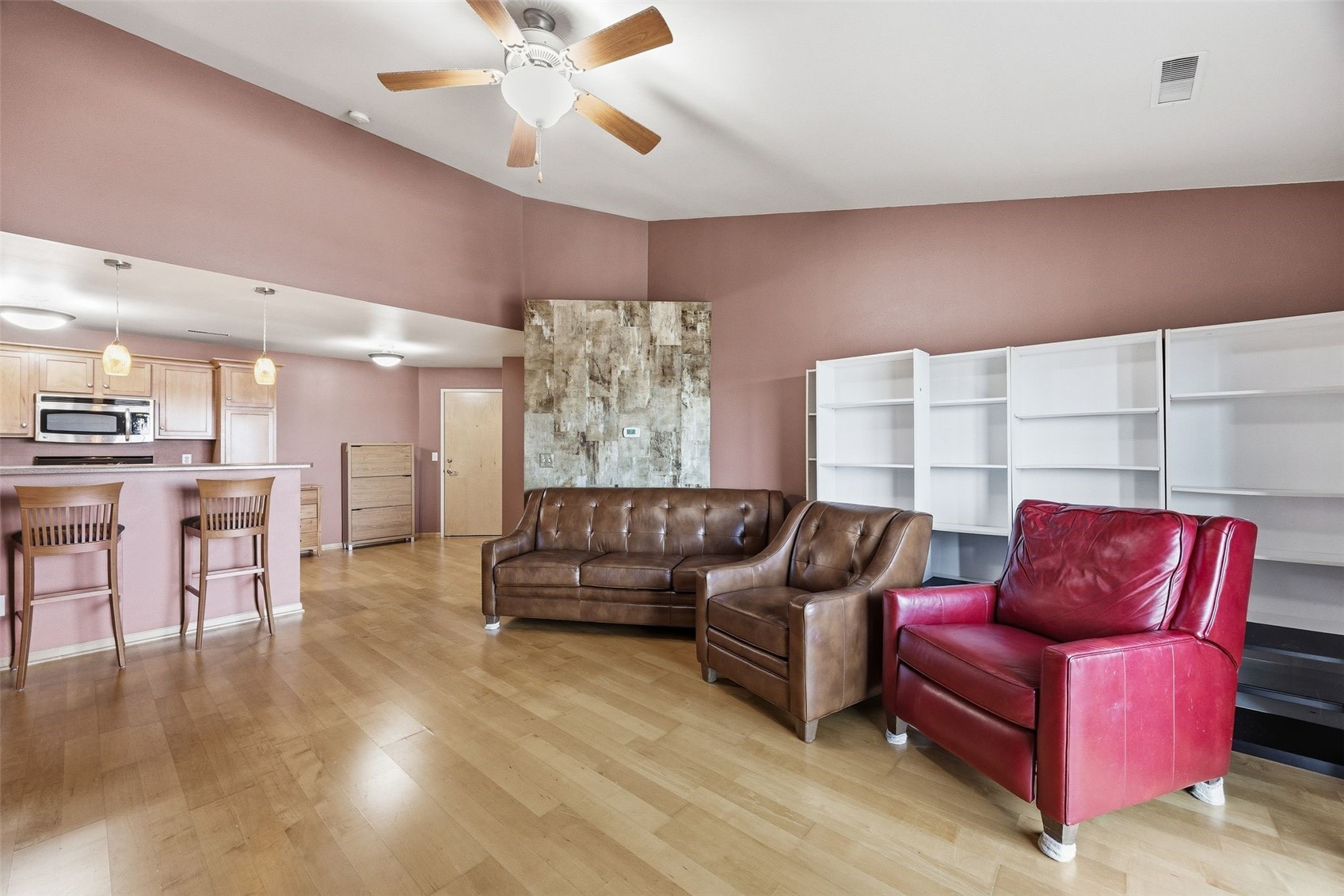 420 N 1st Avenue Iowa City IA 52245