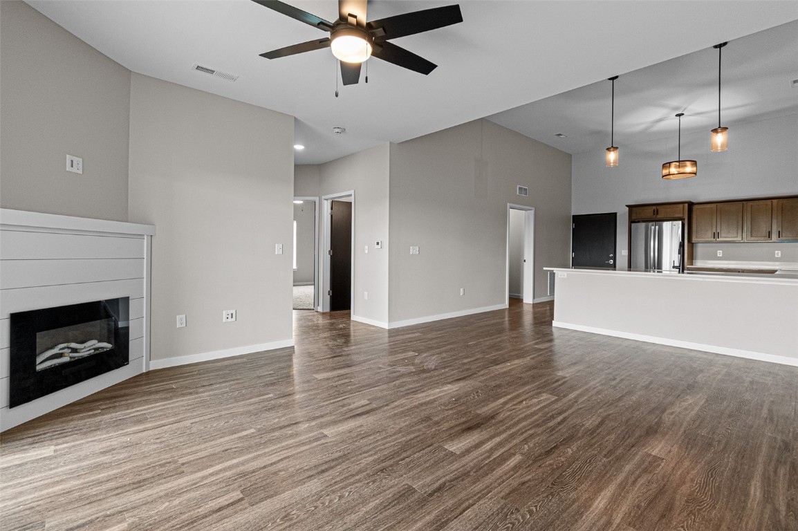 2877 Spring Rose Circle Coralville IA 52241