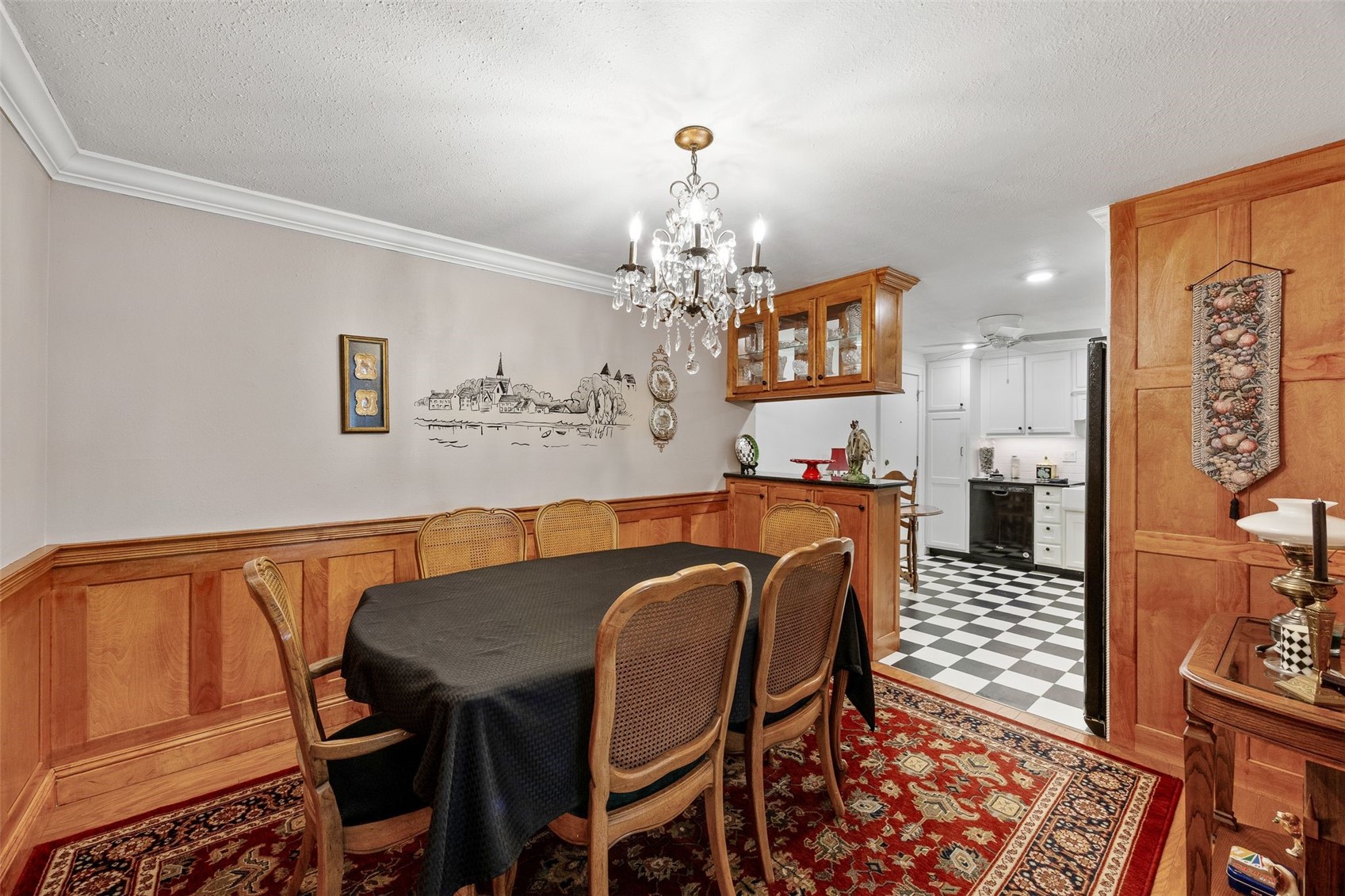 2135 1st Avenue SE Cedar Rapids IA 52402