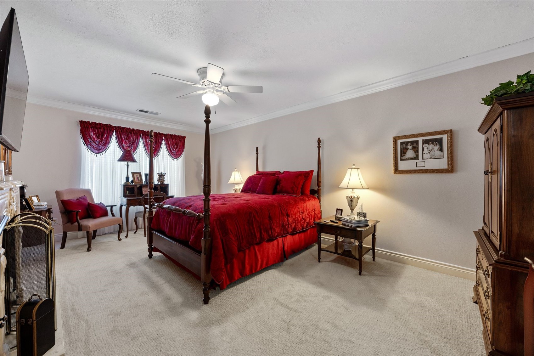 2135 1st Avenue SE Cedar Rapids IA 52402