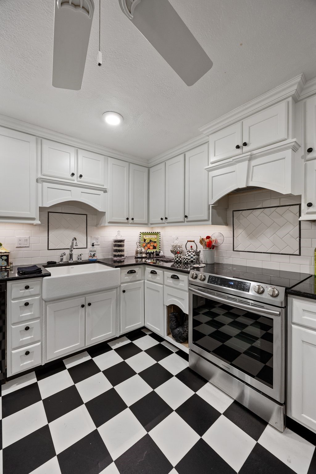 2135 1st Avenue SE Cedar Rapids IA 52402