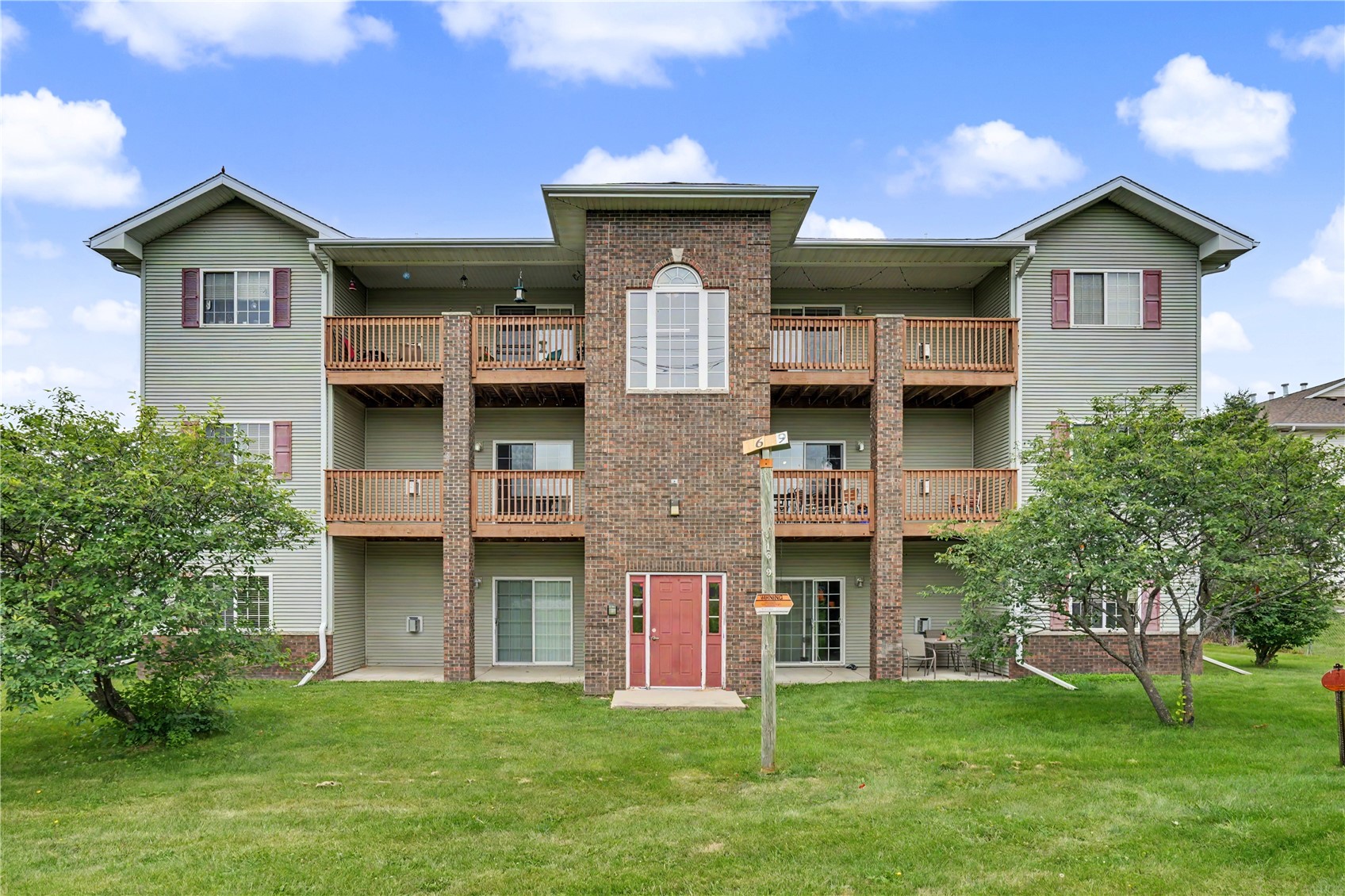80 Circle Drive North Liberty IA 52317