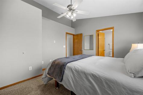 5297 Kacena Avenue Marion IA 52302