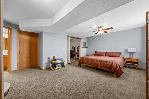 5297 Kacena Avenue Marion IA 52302