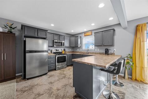 5297 Kacena Avenue Marion IA 52302