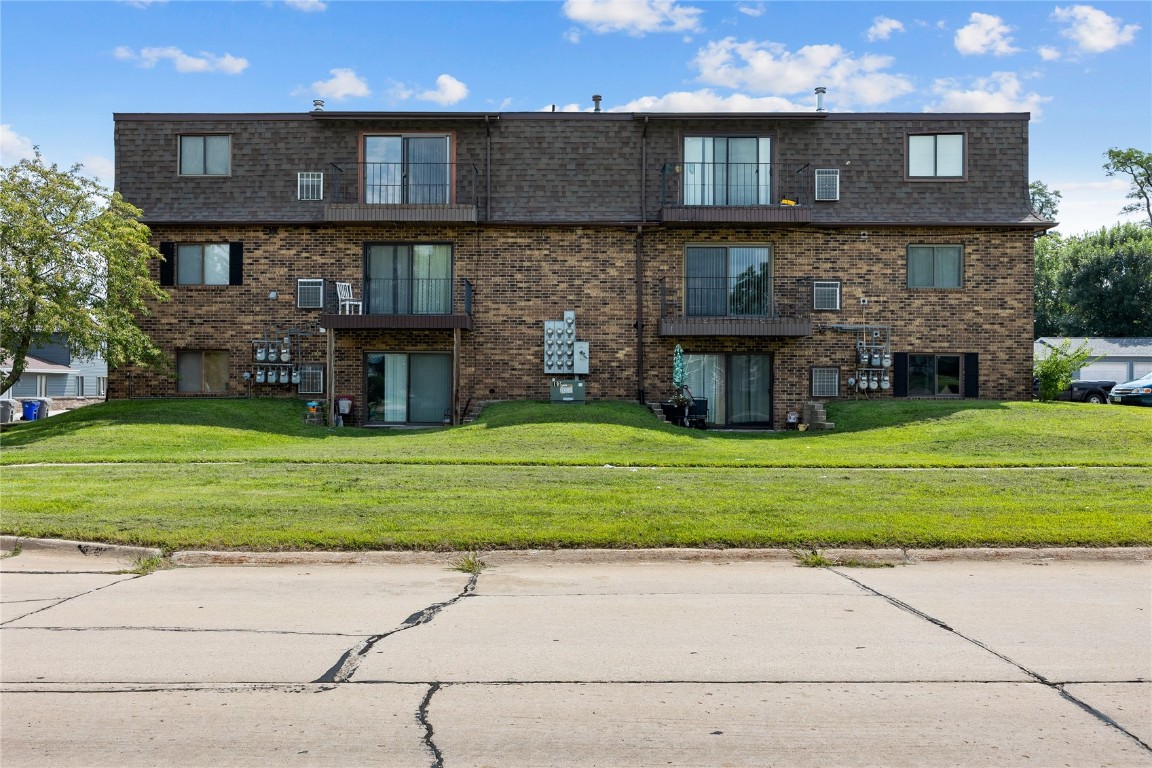 1005 Bridgit Court SE Cedar Rapids IA 52403
