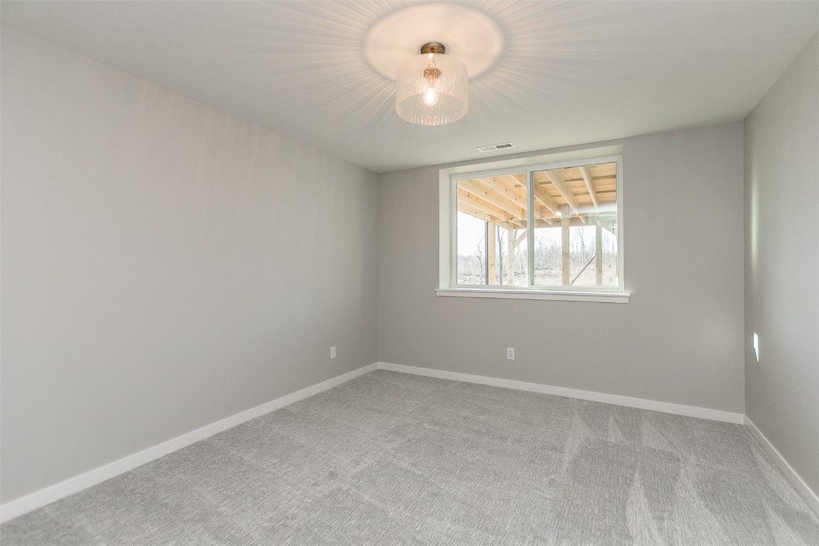 5750 Meadow Grass Circle SE Cedar Rapids IA 52403