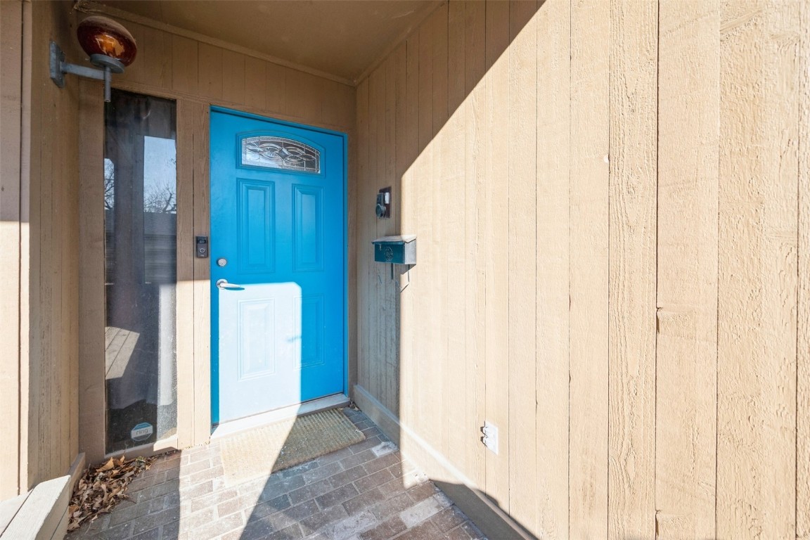 1218 Oakland Road NE Cedar Rapids IA 52402