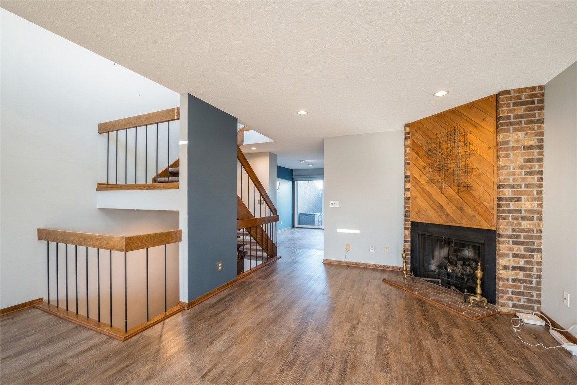 1218 Oakland Road NE Cedar Rapids IA 52402