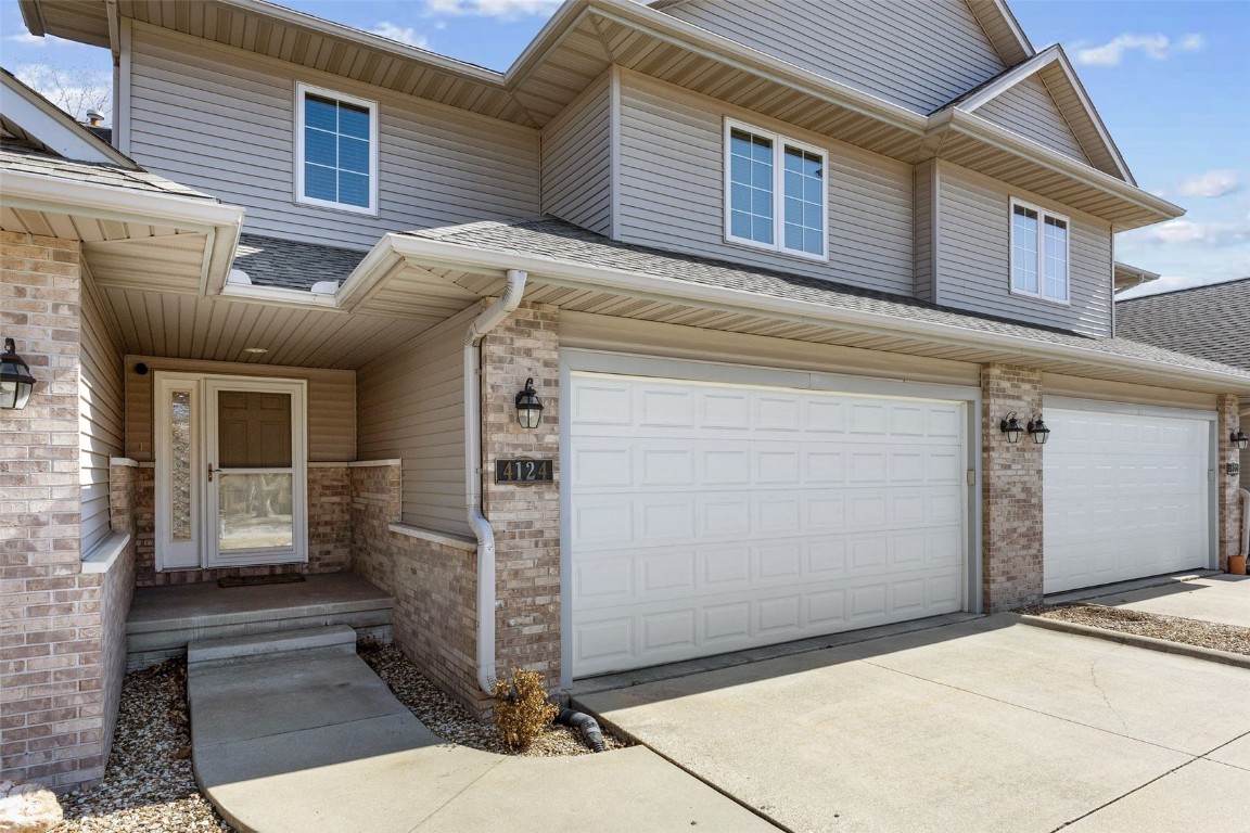 4124 Lark Court NE Cedar Rapids IA 52402