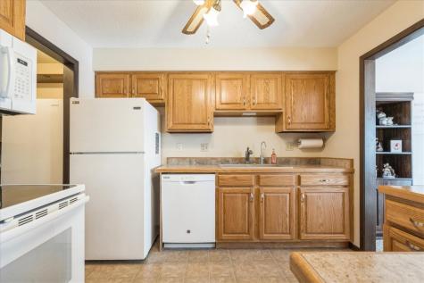 4505 Armar Drive SE Cedar Rapids IA 52403