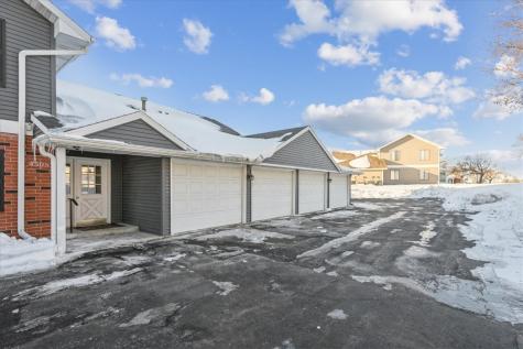 4505 Armar Drive SE Cedar Rapids IA 52403
