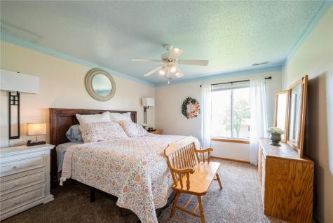 4593 Spoonbill Court Marion IA 52302
