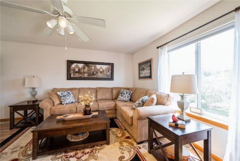 4593 Spoonbill Court Marion IA 52302