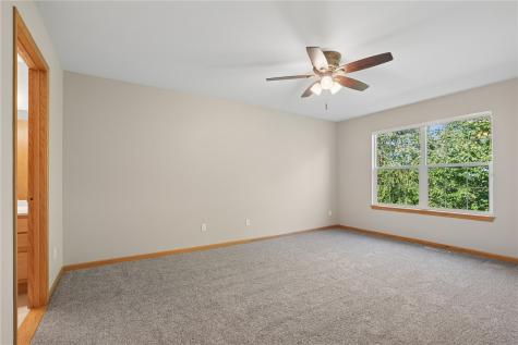 6433 Quail Ridge Drive SW Cedar Rapids IA 52404