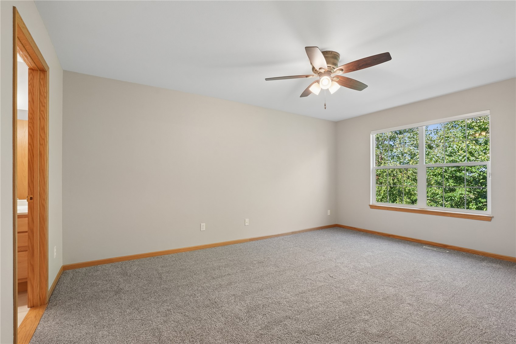 6433 Quail Ridge Drive SW Cedar Rapids IA 52404