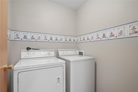 6433 Quail Ridge Drive SW Cedar Rapids IA 52404