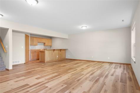 6433 Quail Ridge Drive SW Cedar Rapids IA 52404