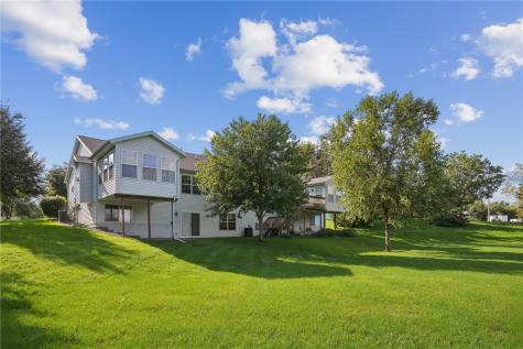 6433 Quail Ridge Drive SW Cedar Rapids IA 52404