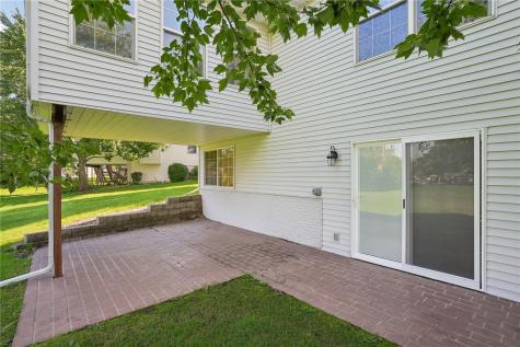 6433 Quail Ridge Drive SW Cedar Rapids IA 52404