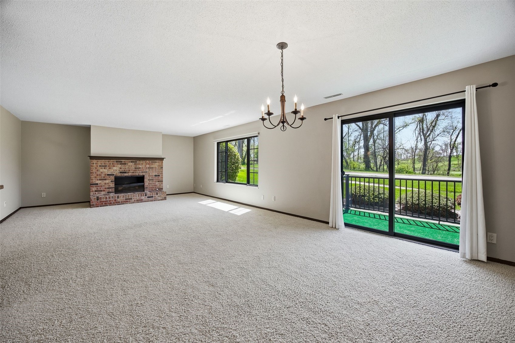 434 29th Street Drive SE Cedar Rapids IA 52403