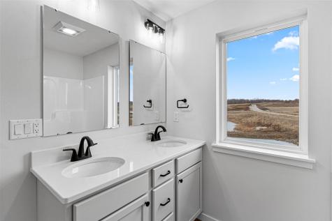 3440 Holderness Road Coralville IA 52241
