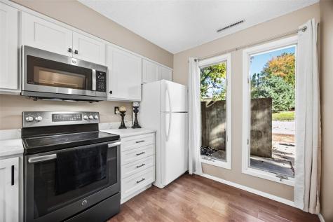 333 Samoa Court Iowa City IA 52246