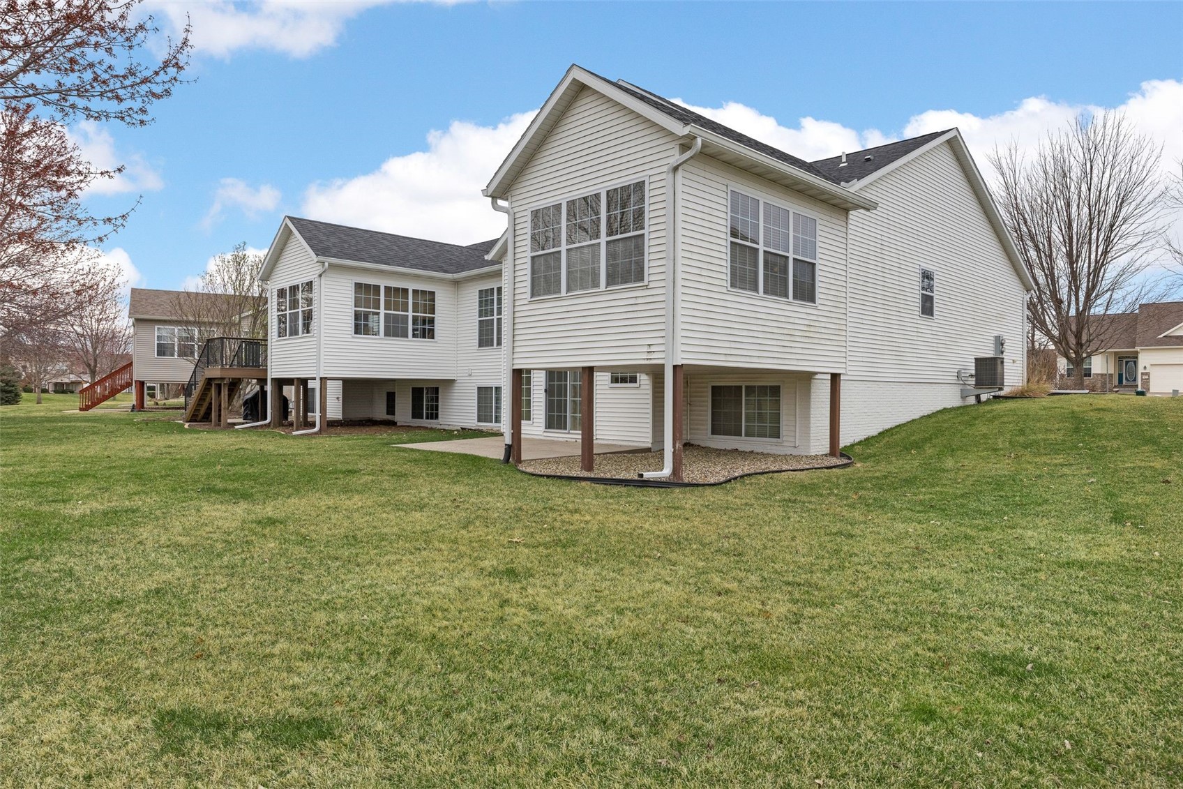 3002 Stone Creek Court Marion IA 52302