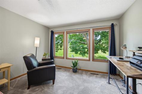 1726 Pikes Peak Court NE Cedar Rapids IA 52402