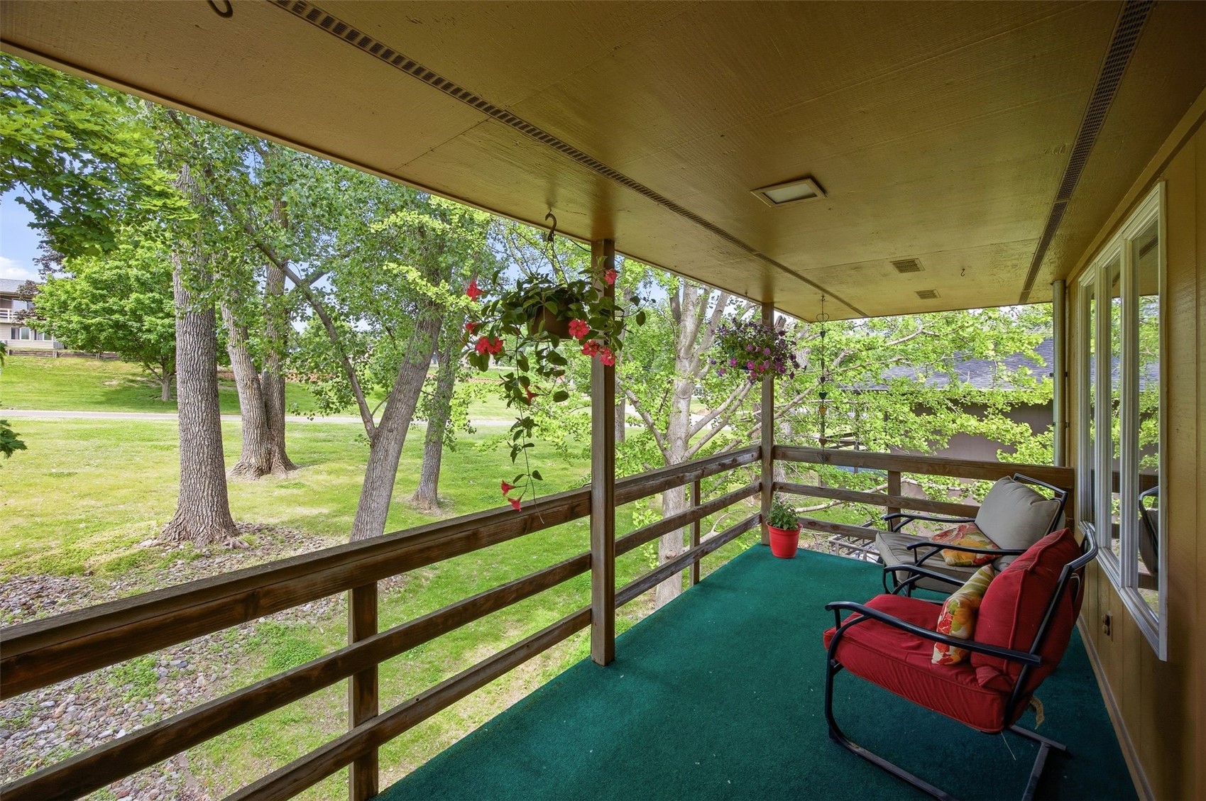 1726 Pikes Peak Court NE Cedar Rapids IA 52402