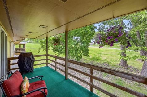 1726 Pikes Peak Court NE Cedar Rapids IA 52402