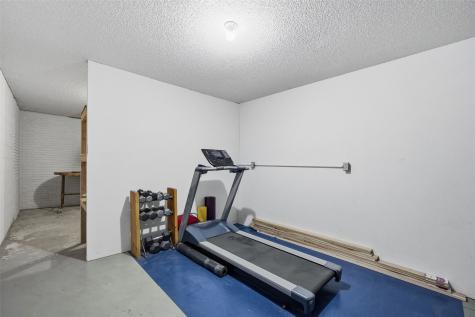 1726 Pikes Peak Court NE Cedar Rapids IA 52402