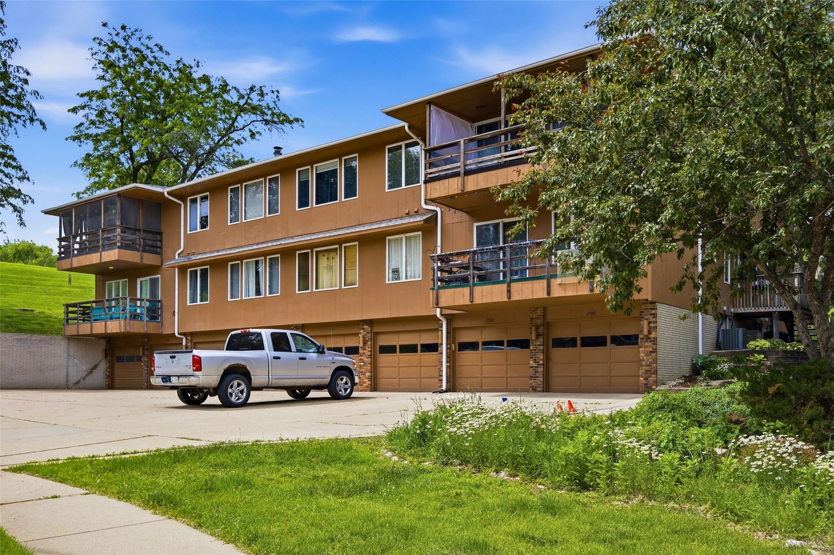 1726 Pikes Peak Court NE Cedar Rapids IA 52402