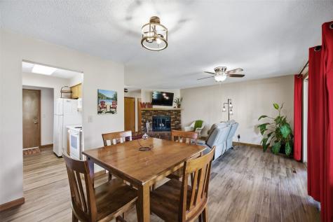 1726 Pikes Peak Court NE Cedar Rapids IA 52402