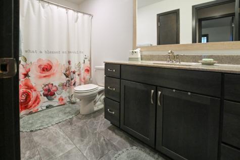 3720 Bluebird Drive SW Cedar Rapids IA 52404