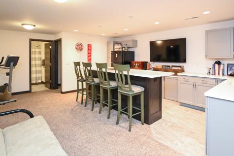 3720 Bluebird Drive SW Cedar Rapids IA 52404