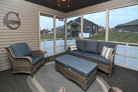 3720 Bluebird Drive SW Cedar Rapids IA 52404