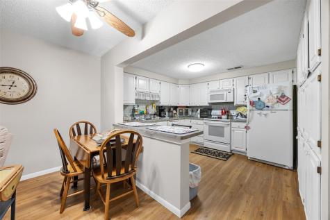 2131 1st Avenue Cedar Rapids IA 52402