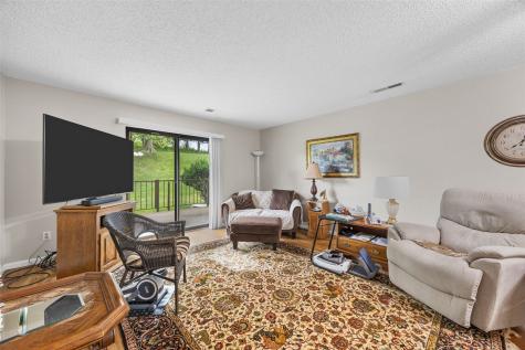 2131 1st Avenue Cedar Rapids IA 52402