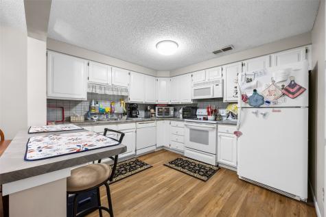 2131 1st Avenue Cedar Rapids IA 52402