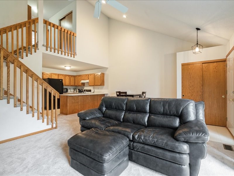 935 74th Street NE Cedar Rapids IA 52402