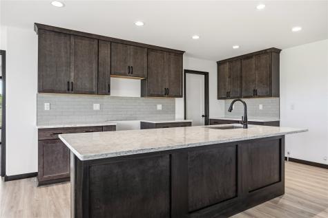 3008 Teton Street SW Cedar Rapids IA 52404