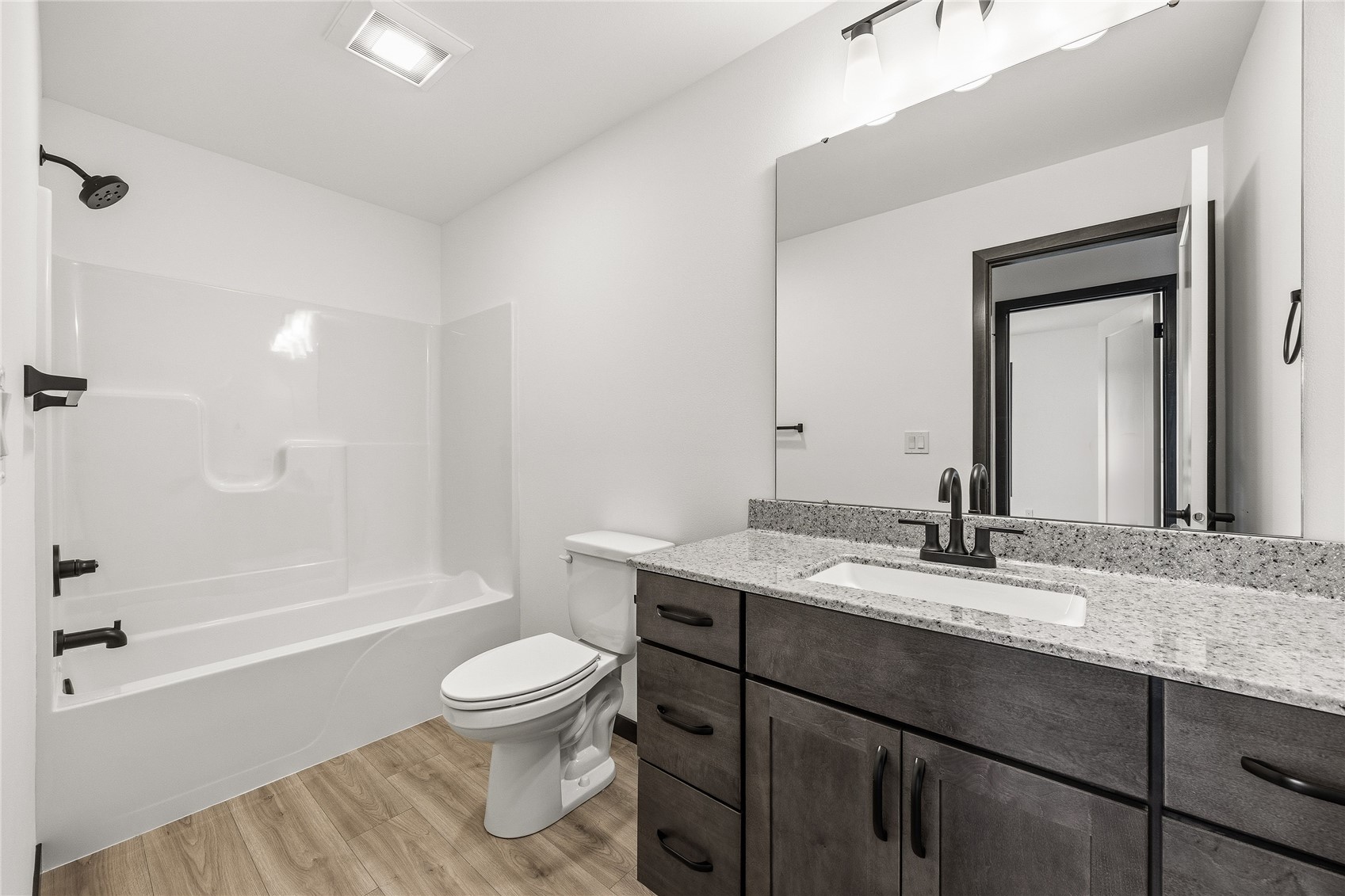 3008 Teton Street SW Cedar Rapids IA 52404